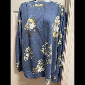 Maurice 2 • floral print • cozy sweatshirt • wide snap neckline